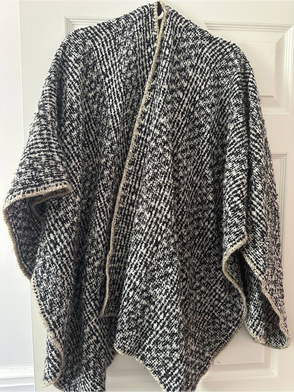 Women's Black & White Knit Poncho Coat